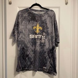 NFL Saints tee shirt